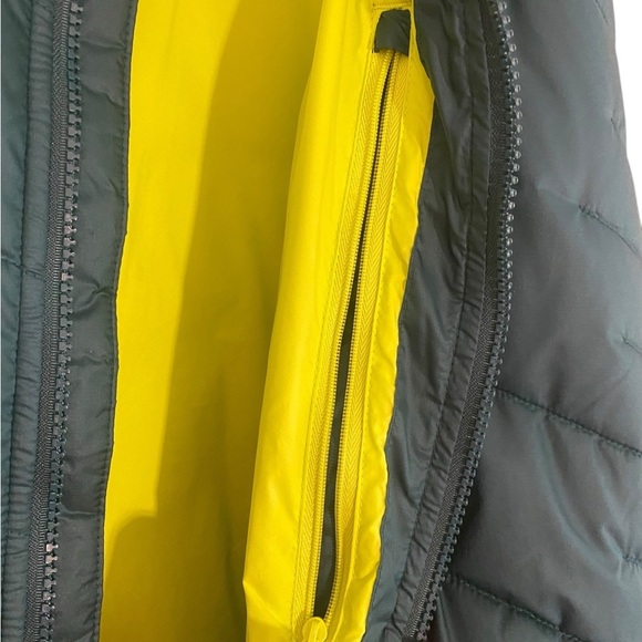 Under Armour Teal Puffer Jacket - Picture 10 of 12